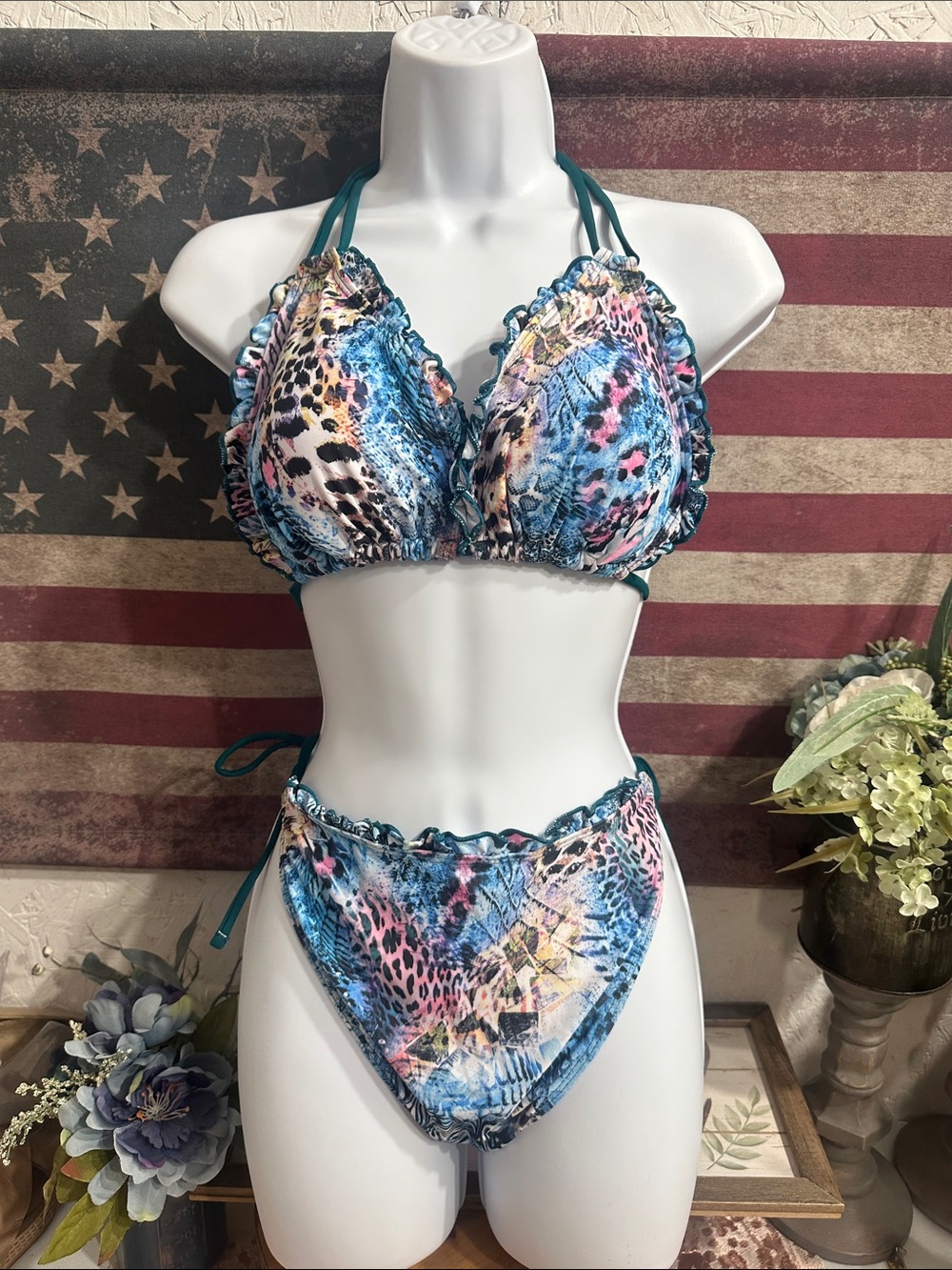 Nwt Teal Blue Pink Animal-Print Ruffle Bikini